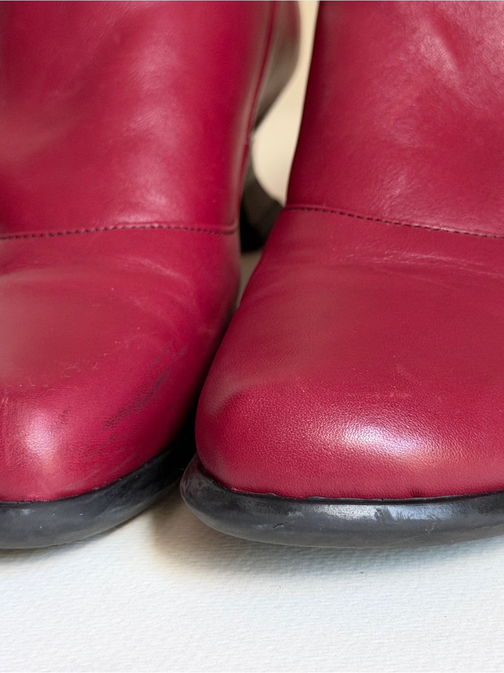John Fluevog Gracias Cherry Size 10 - Picture 13 of 16